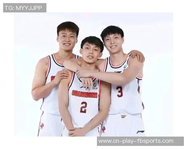 徐杰14+2，赵睿13+6，胡明轩14分，广东93-65打败浙江，小组全胜出线（附两边数据计算）